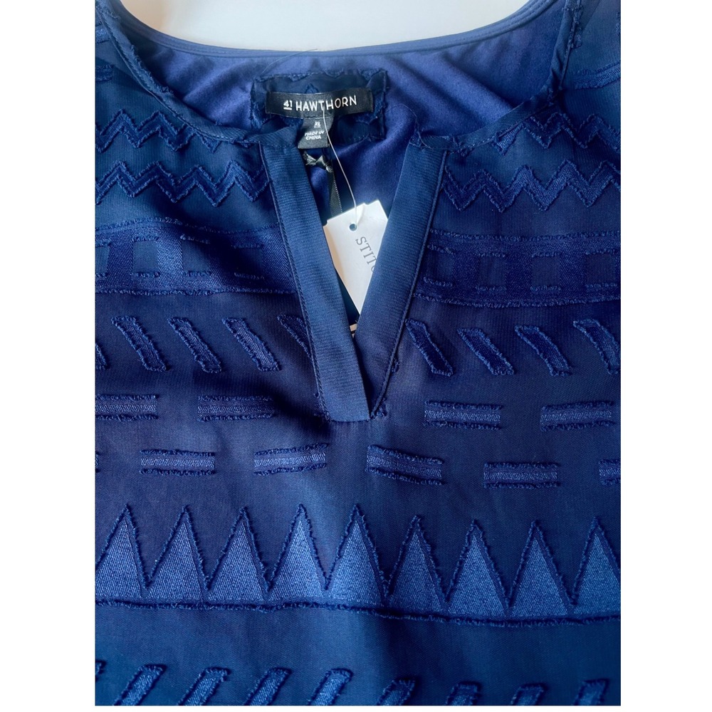 41 Hawthorn Ezide Textured Mixed Material Top XL Navy Sleeveless NWT Stitch Fix - Picture 3 of 4